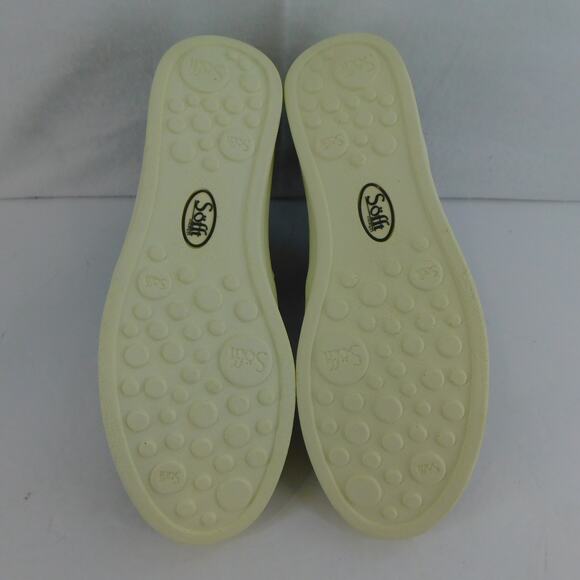 Sofft Women's Army Green Suede Britton Chelsea Waterproof Leather Size 6 New - Picture 9 of 11